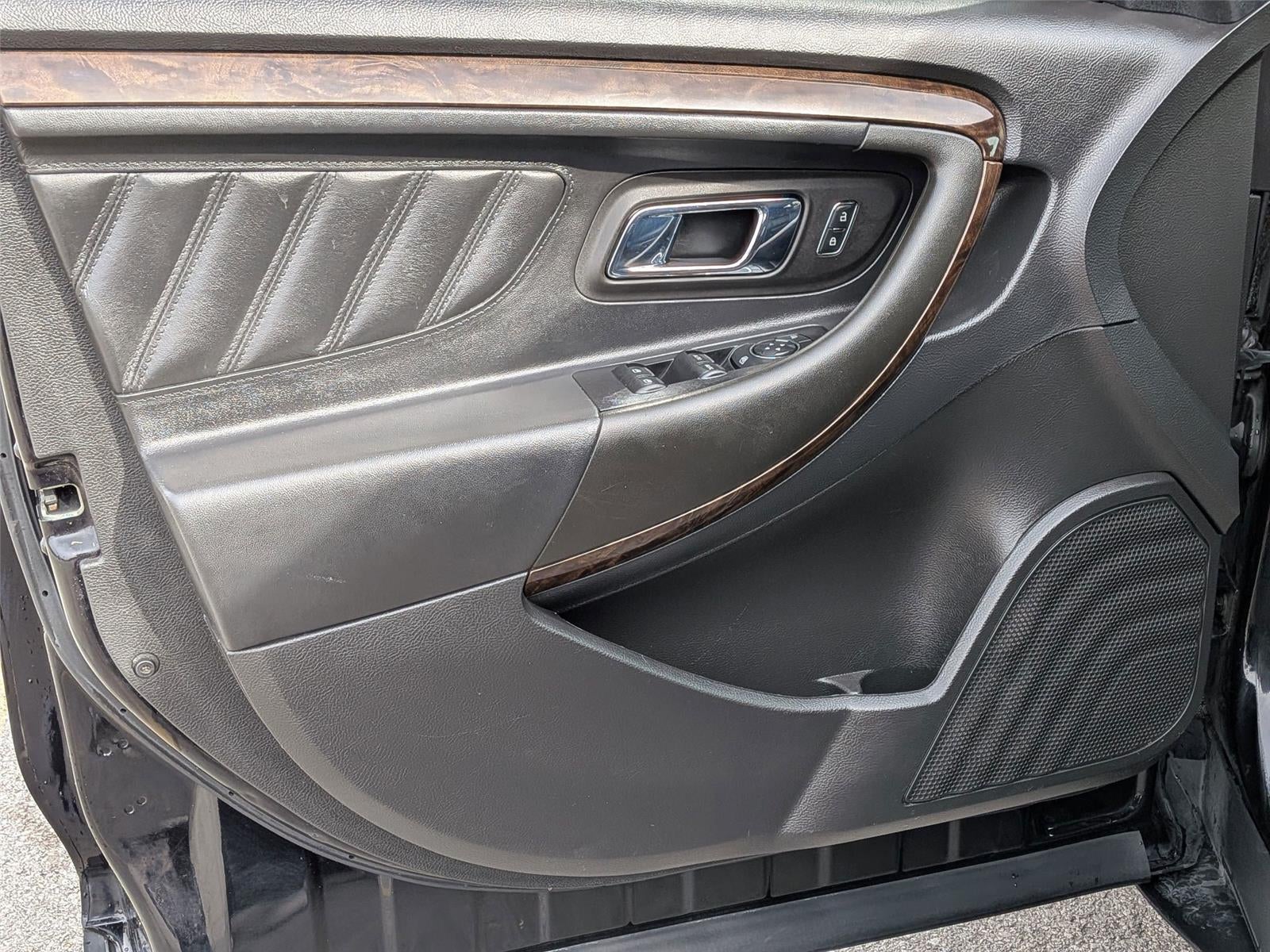 2019 Ford Taurus Limited