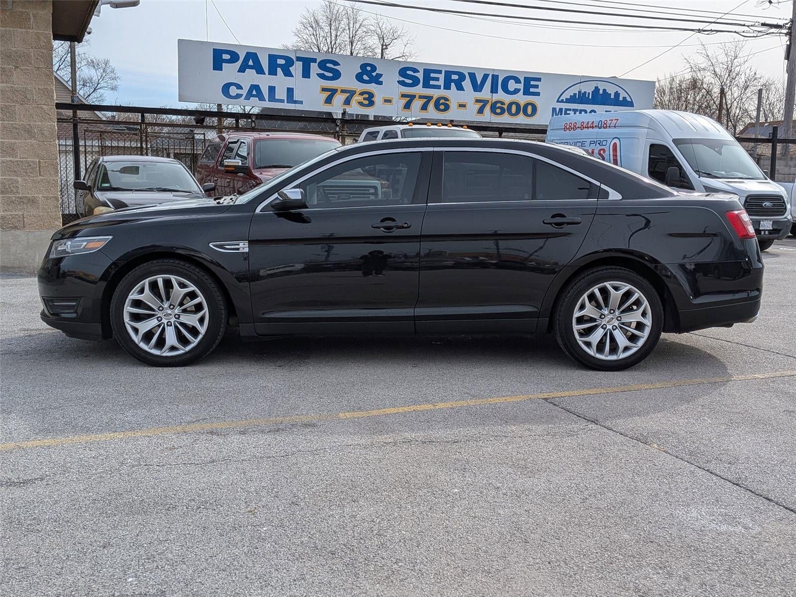 2019 Ford Taurus Limited