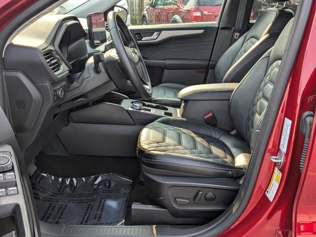 2024 Ford ESCAPE PHEV