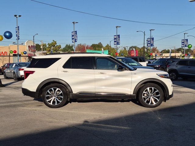 2023 Ford Explorer ST-Line