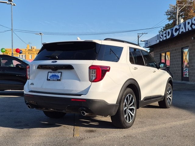 2023 Ford Explorer ST-Line