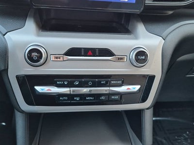 2023 Ford Explorer Base