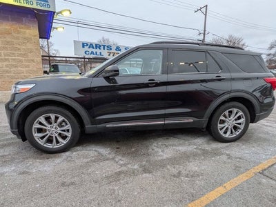 2023 Ford Explorer XLT