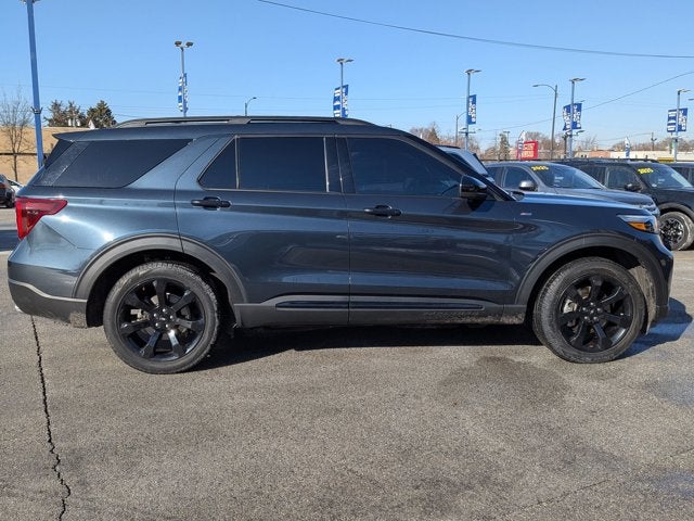 2023 Ford Explorer ST-Line