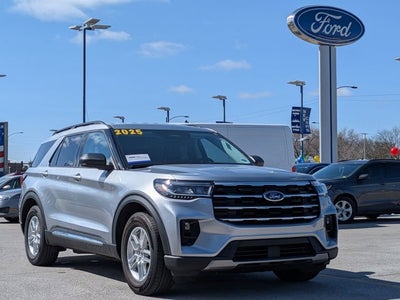 2025 Ford Explorer Active