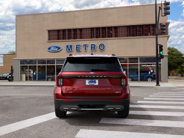 2027 Ford Explorer Active w/200A Pkg
