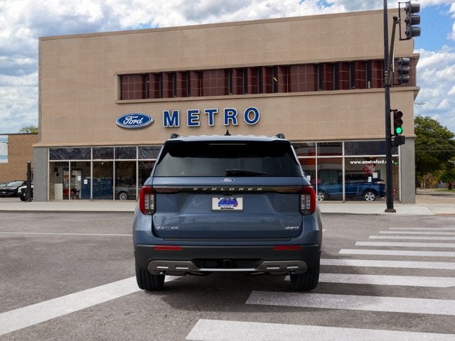 2027 Ford Explorer Active w/200A Pkg