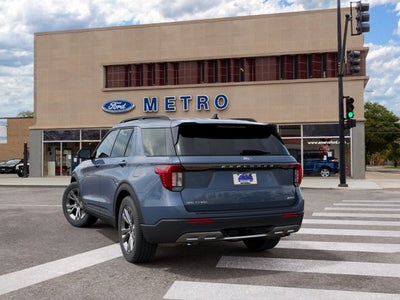 2027 Ford Explorer Active w/200A Pkg