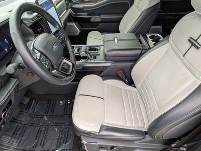 2025 Ford F-150 Lightning Platinum