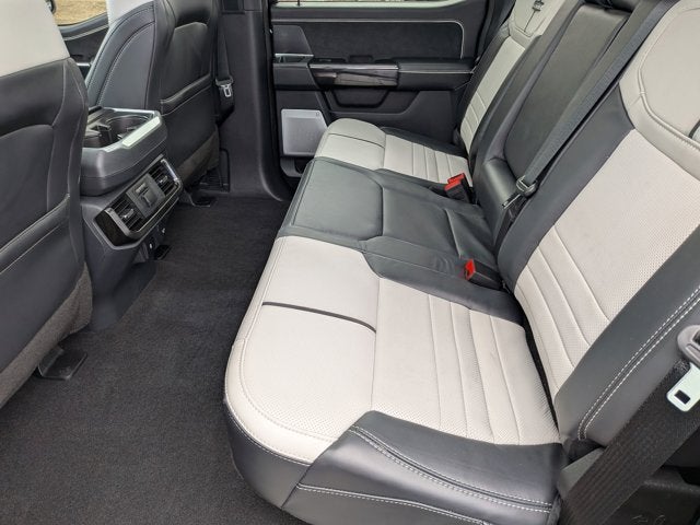 2025 Ford F-150 Lightning Platinum