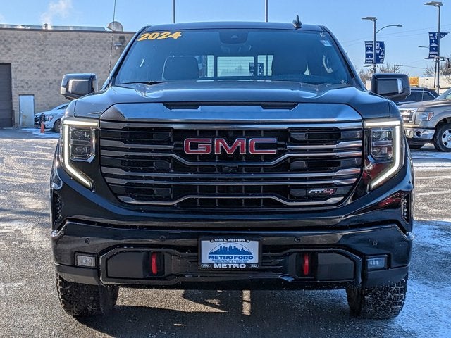 2024 GMC Sierra 1500 AT4