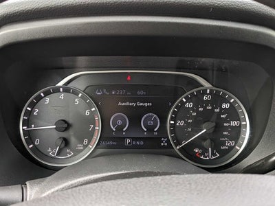 2023 Nissan Titan SV