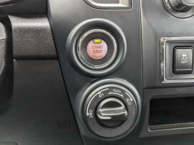 2023 Nissan Titan SV