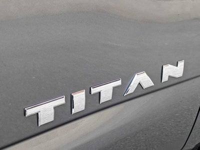 2023 Nissan Titan SV