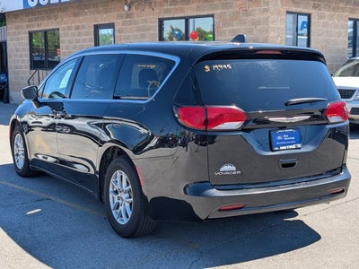 2023 Chrysler Voyager LX