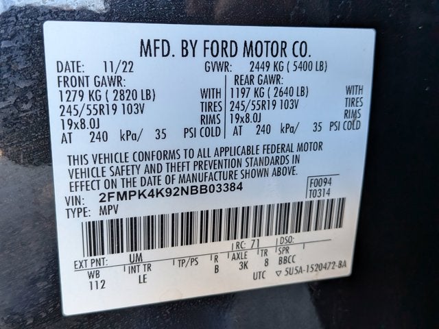 2022 Ford Edge Titanium