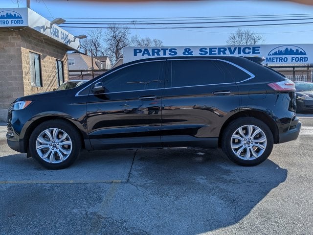 2022 Ford Edge Titanium