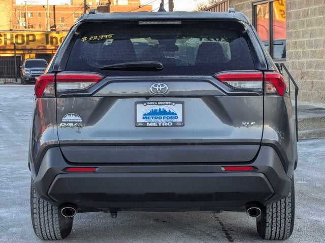 2021 Toyota RAV4 XLE