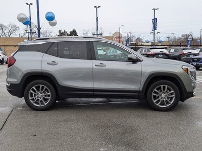 2024 GMC Terrain SLT