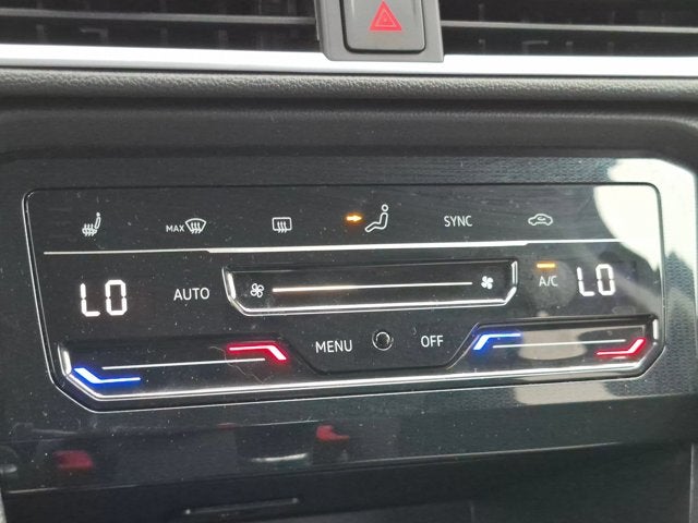 2025 Volkswagen Taos SE