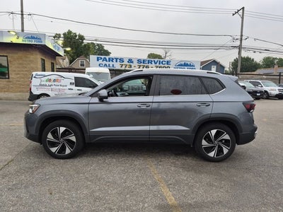 2025 Volkswagen Taos SE