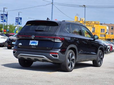 2025 Volkswagen Taos SE