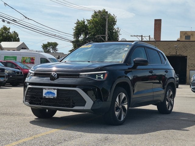2025 Volkswagen Taos SE