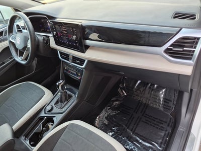 2025 Volkswagen Taos SE