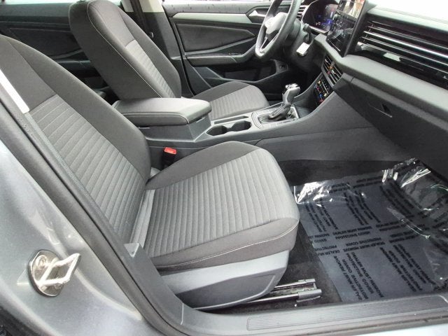 2025 Volkswagen Jetta S