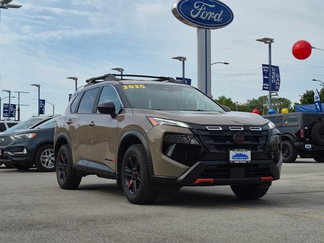 2025 Nissan Rogue Rock Creek