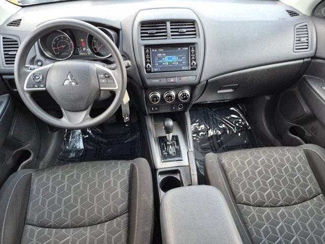 2025 Mitsubishi Outlander Sport ES