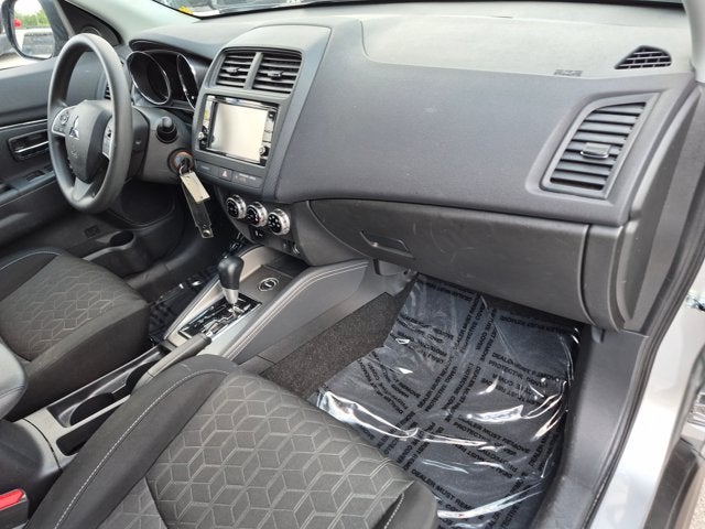 2025 Mitsubishi Outlander Sport ES