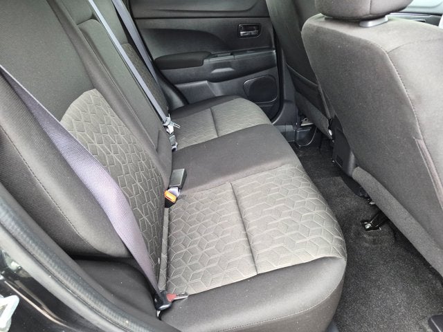 2025 Mitsubishi Outlander Sport S