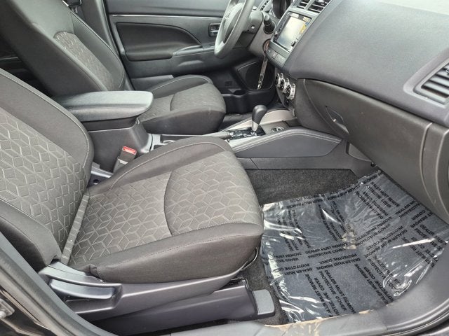 2025 Mitsubishi Outlander Sport S