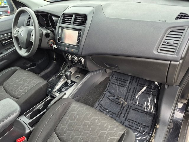 2025 Mitsubishi Outlander Sport S