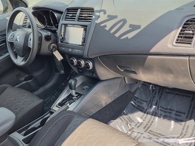 2025 Mitsubishi Outlander Sport ES