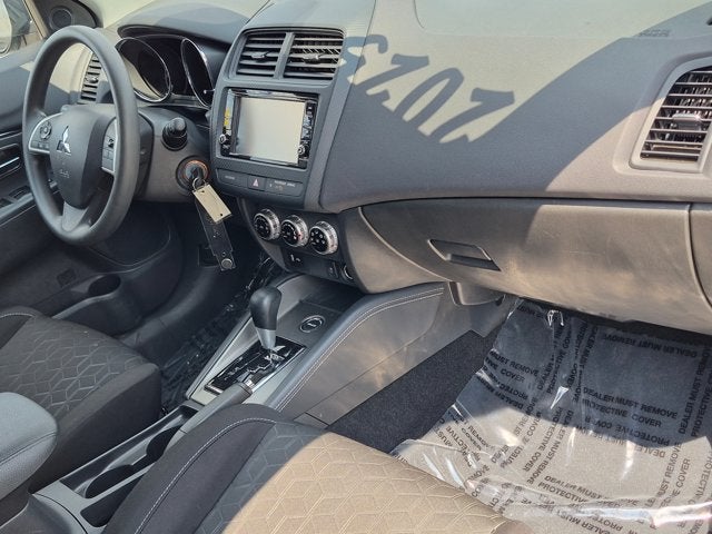 2025 Mitsubishi Outlander Sport ES