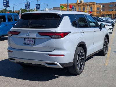 2024 Mitsubishi Outlander SE