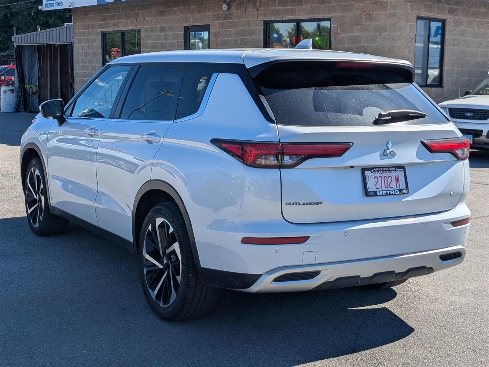 2024 Mitsubishi Outlander SE