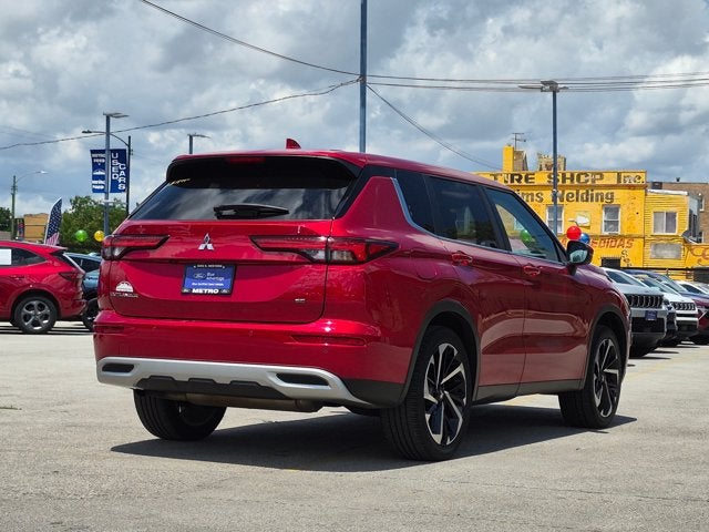 2024 Mitsubishi Outlander SE