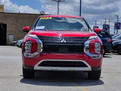 2024 Mitsubishi Outlander SE