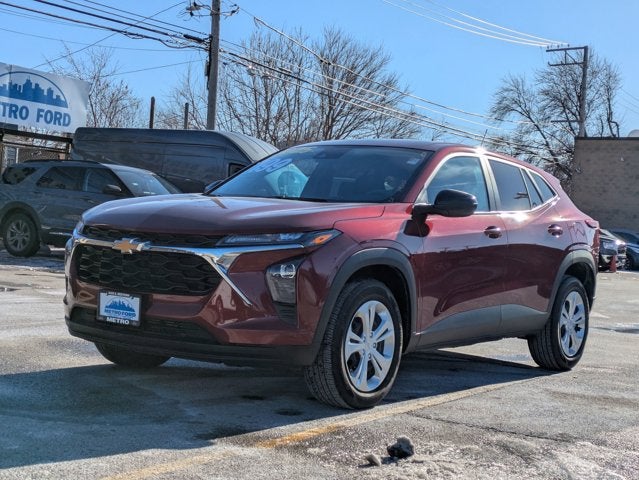 2025 Chevrolet Trax LS