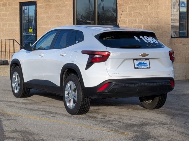 2025 Chevrolet Trax LS