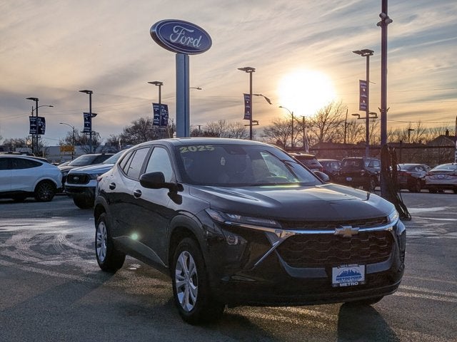 2025 Chevrolet Trax LS