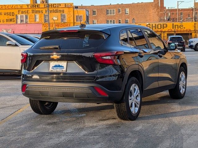 2025 Chevrolet Trax LS