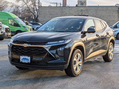 2025 Chevrolet Trax LS