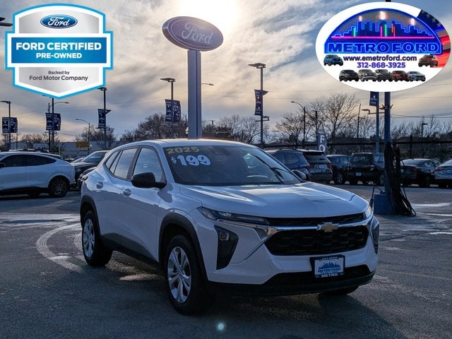 2025 Chevrolet Trax LS