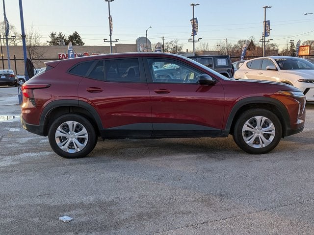 2025 Chevrolet Trax LS
