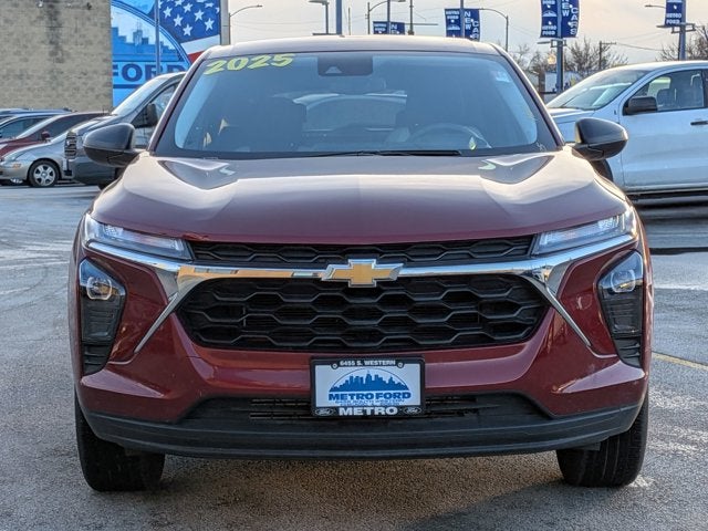 2025 Chevrolet Trax LS