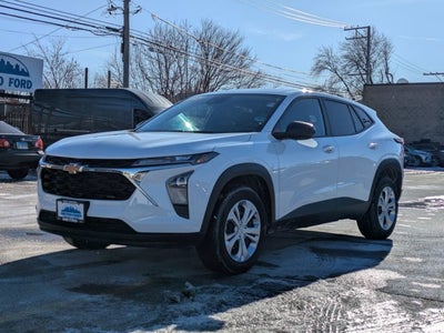 2025 Chevrolet Trax LS